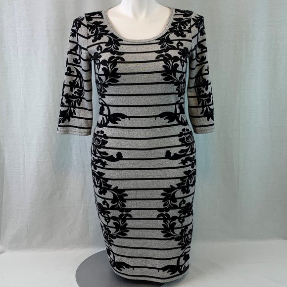 Derek Heart Dresses & Skirts - Derek Heart Form Fitting Dress